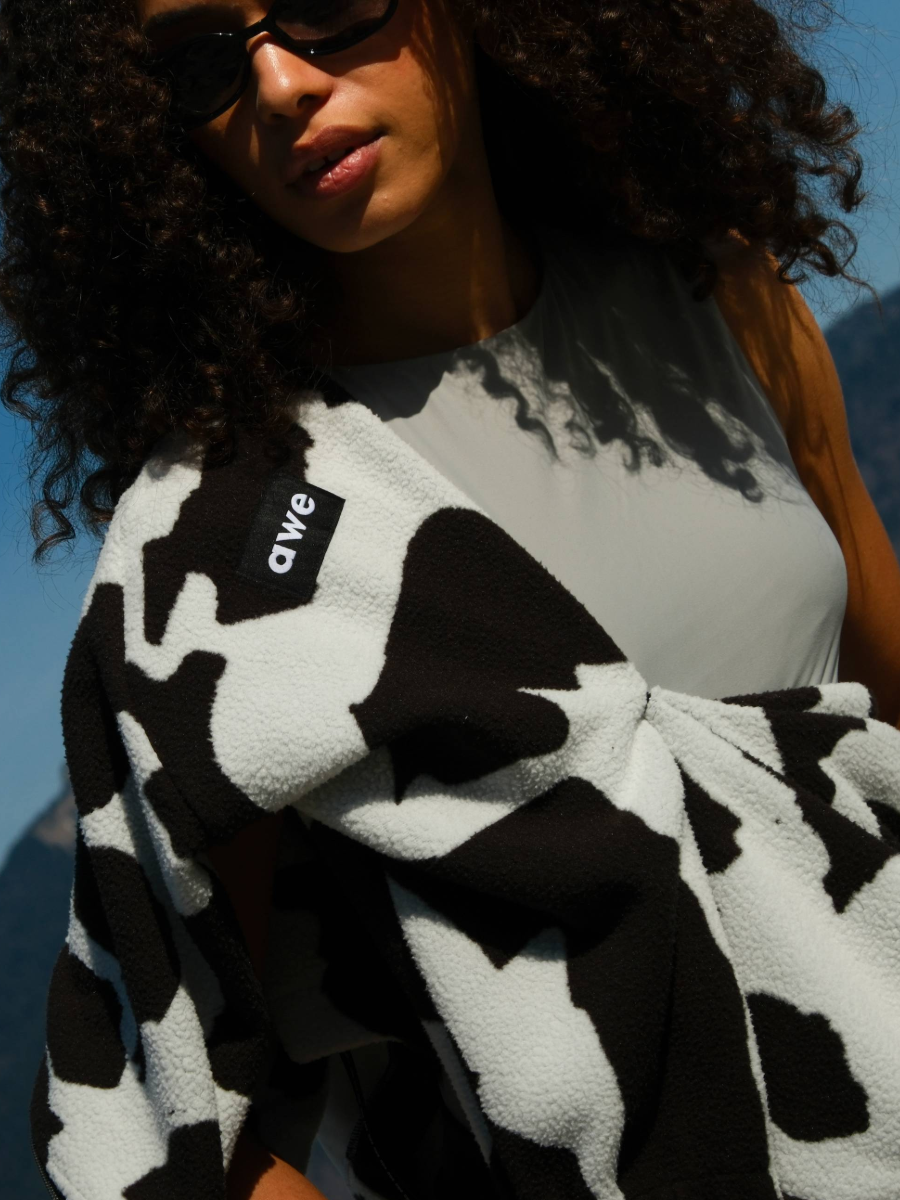 Iconic Fleece - Aweactive